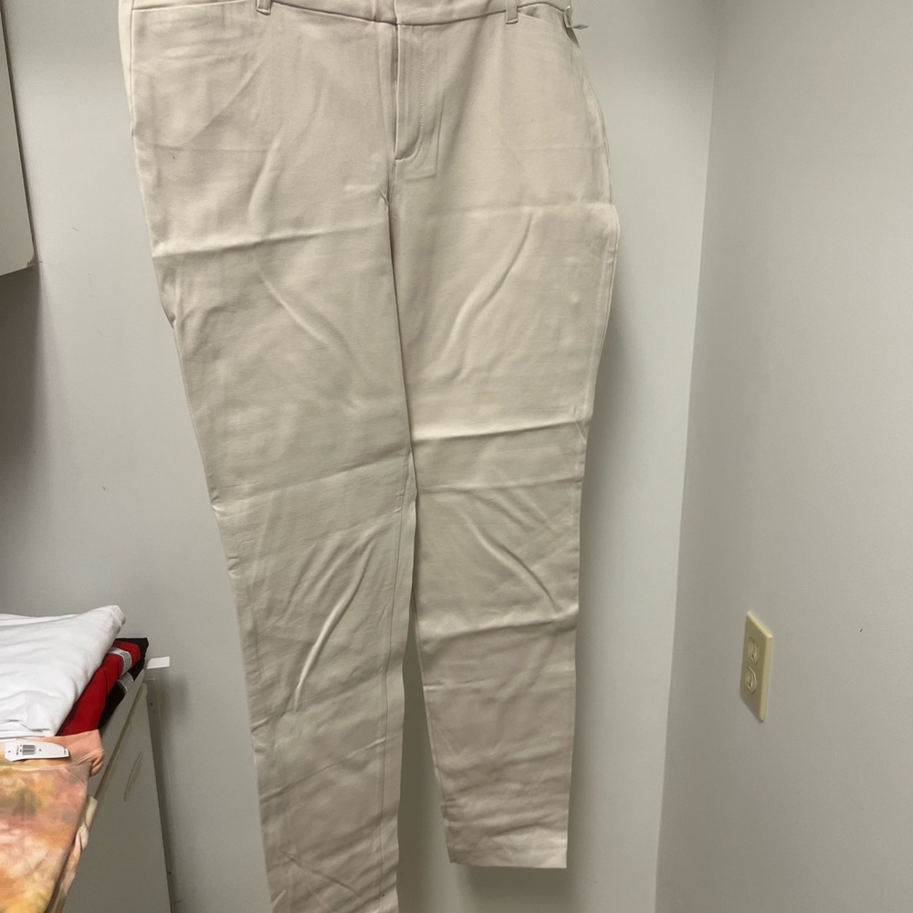 Old Navy Mid-Rise Pixie Pants